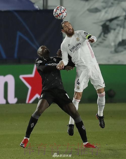 欧冠-本泽马头球梅开二度 皇马2-0携手门兴出线 欧冠-本泽马头球梅开二度 皇马2-0携手门兴出线